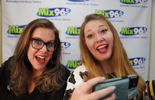 This week we’re playing “What’s in the backpack” for Soaky Mountain Tickets. Example!